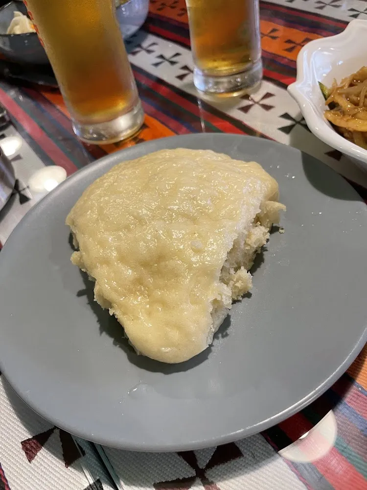 Tibetan Burger Cuit À la Vapeur Et Fait Maison